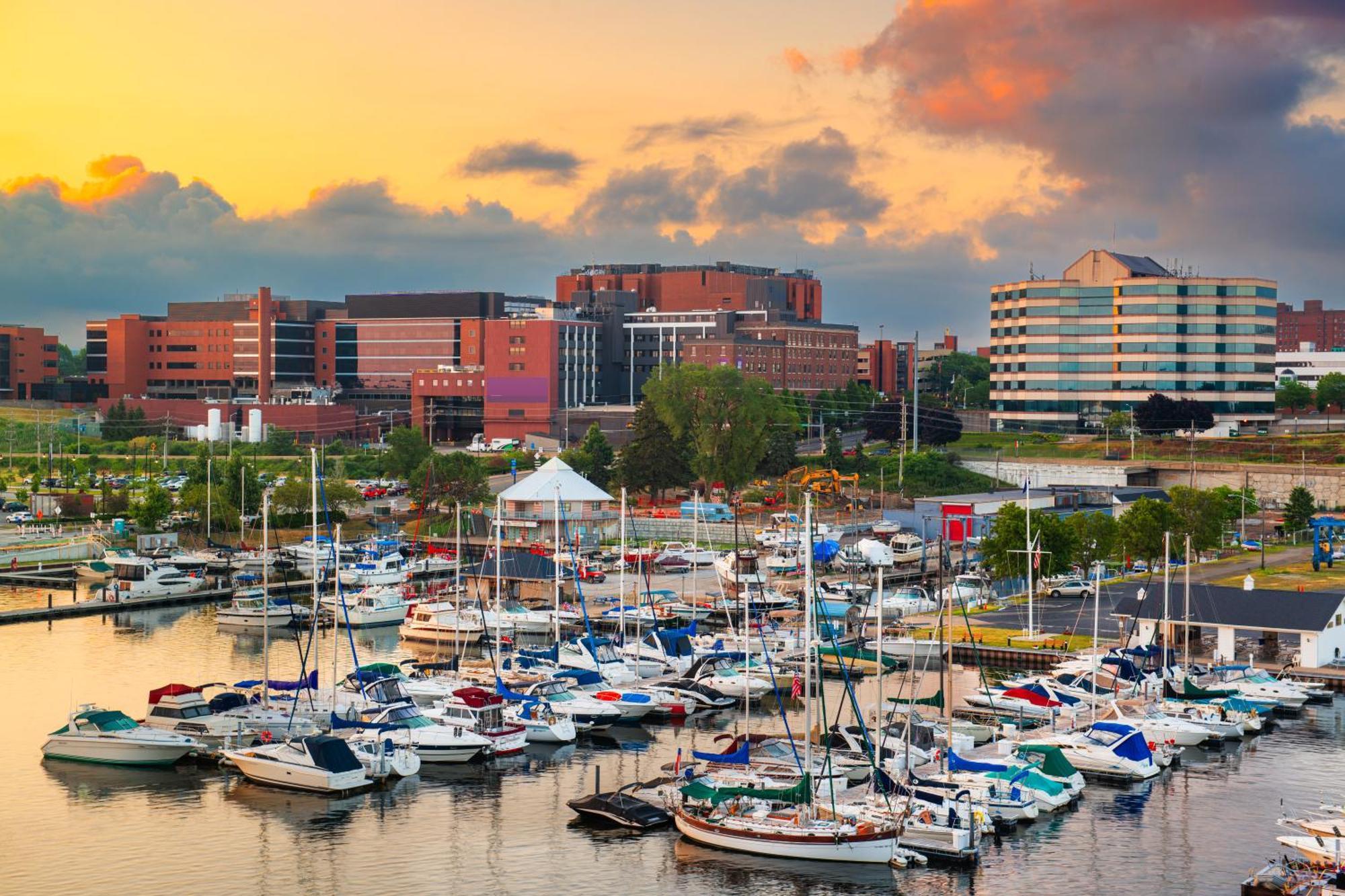 Hotel Courtyard By Marriott Erie Bayfront Extérieur photo