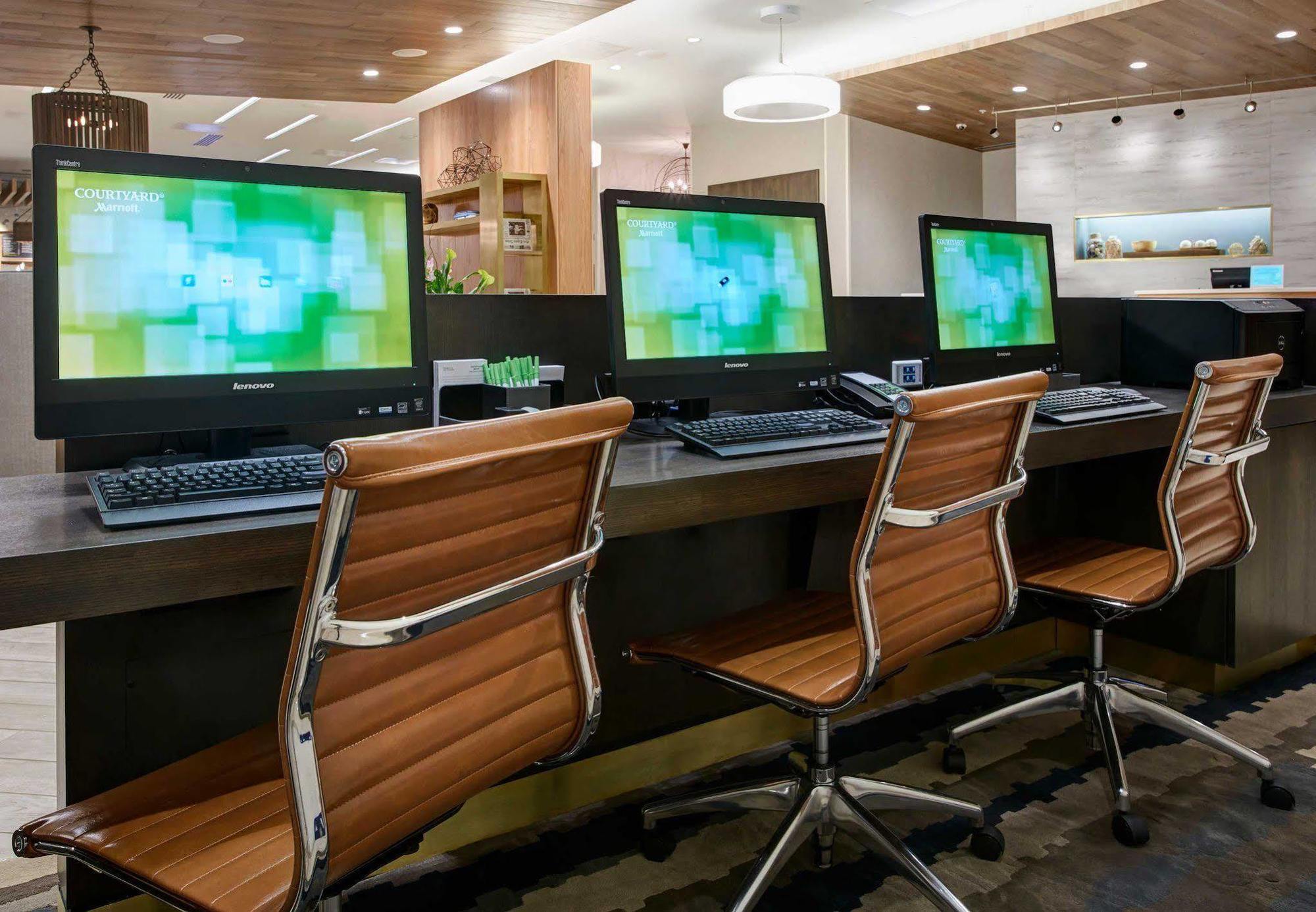 Hotel Courtyard By Marriott Erie Bayfront Extérieur photo